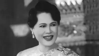 Королева-мать Таиланда Сирикит умерла в возрасте 93 лет