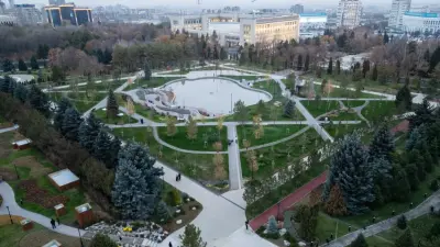 Сквер на месте резиденции президента скоро откроют в Алматы. Как он выглядит – фоторепортаж Informburo.kz