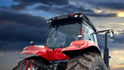 Водитель трактора погиб при строительстве водопроводных сетей в ВКО: аким дал поручения