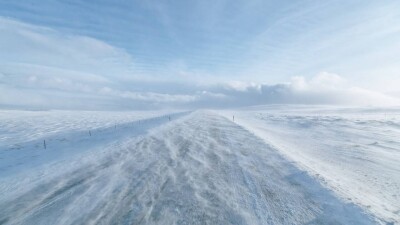 "КазАвтоЖол": Трассы перекрывают не из-за того, что дорожники не успевают убрать снег