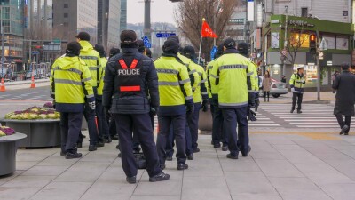 Ордер на арест президента Южной Кореи получила полиция