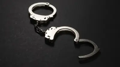 Иностранца, подозреваемого в обмане казахстанских предпринимателей, задержали в Черногории