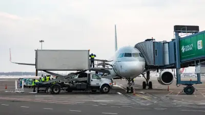 Дополнительные авиарейсы запустят в Казахстане во время празднования Наурыза