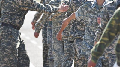 Трудных детей в Казахстане будут определять в военно-патриотические клубы