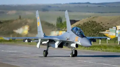 Военный истребитель потерпел крушение в Казахстане