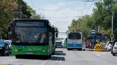 Новые пригородные маршруты запустили в Алматы