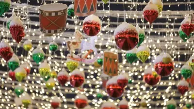 Как Алматы украсят к Новому году и сколько на это потратят