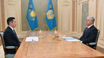 Токаев принял управляющего МФЦА и дал поручения