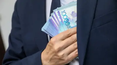 Бывшего главврача больницы в Жамбылской области подозревают в многомиллионном хищении