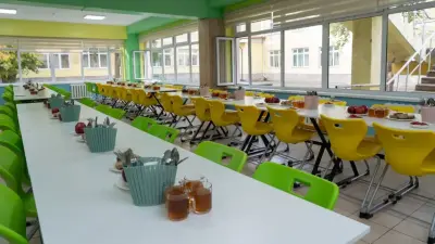 Чем кормят в казахстанских школах после "оздоровления" детского меню – фоторепортаж Informburo