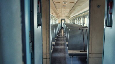 Нет кондиционеров и антисанитария: железнодорожные перевозчики оштрафованы на миллионы тенге