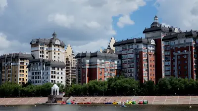 Жители Астаны пожаловались на запах канализации: что показала проверка