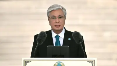 "Олицетворяет добро и милосердие". Токаев поздравил казахcтанцев с праздником Курбан-айт