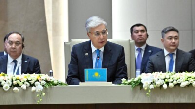 Совет центробанков и взаимное вещание телеканалов: о чём Токаев говорил на саммите Организации тюркских государств