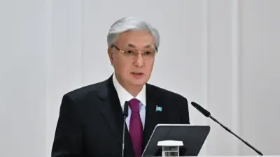 23 зарубежных визита и подписание 95 законов: пресс-секретарь Токаева подвёл итоги работы президента в 2025 году