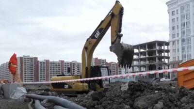"Ужаснейший запах": последствия прорыва канализационных труб устраняют в Астане
