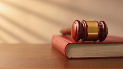 Главу филиала Аграрной кредитной корпорации по СКО осудили за взятку