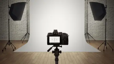 Казахстанцев обманывают, предлагая бесплатную фотосессию: как работает схема