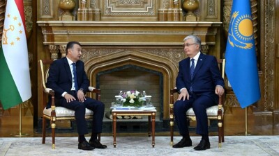 Токаев провёл встречу с премьер-министром Таджикистана