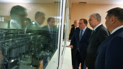 Токаев посетил объекты агрофирмы "Родина"