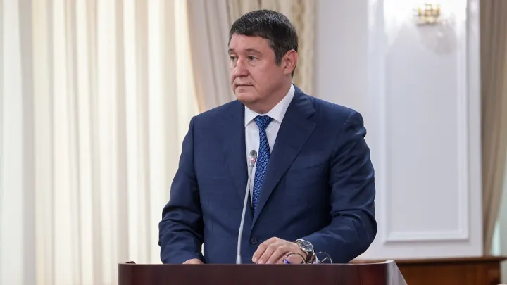 Алмасадам Саткалиев покинул пост министра энергетики