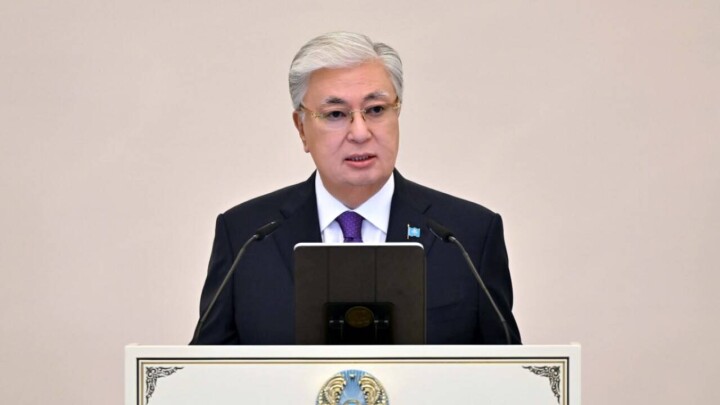 Токаев: Кто хочет жить в безнаказанности и вседозволенности, выступают против интересов страны