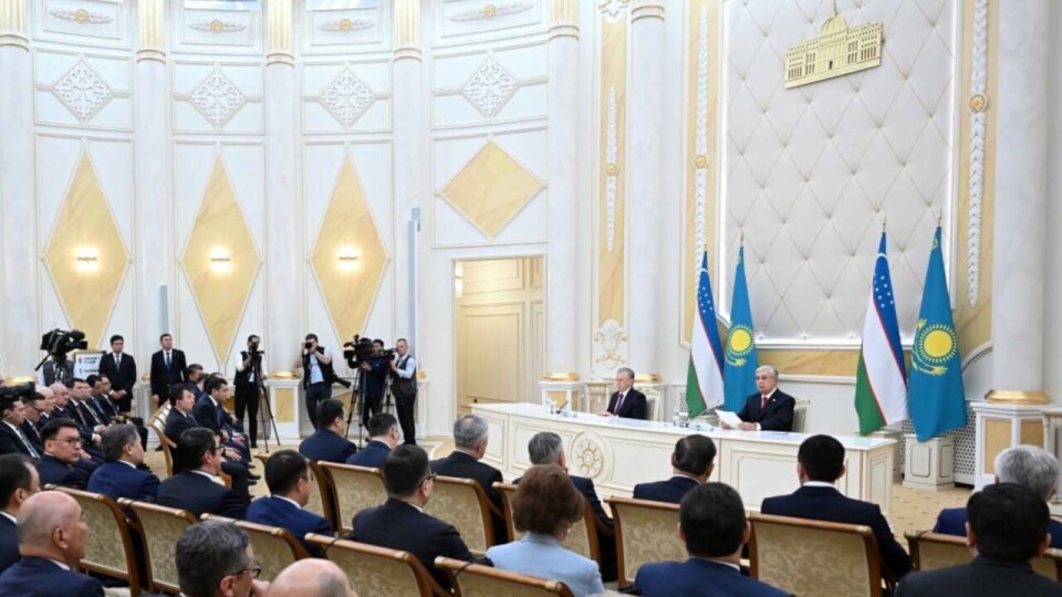 Казахстан и Узбекистан намерены довести объём торговли до 10 млрд долларов