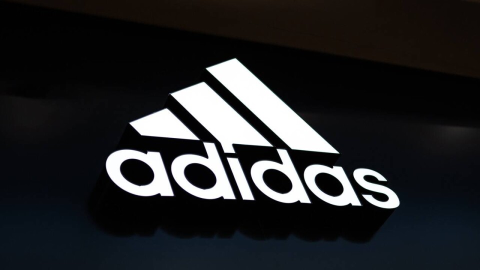 Adidas и Thom Browne возобновили судебную тяжбу из-за трёх полосок