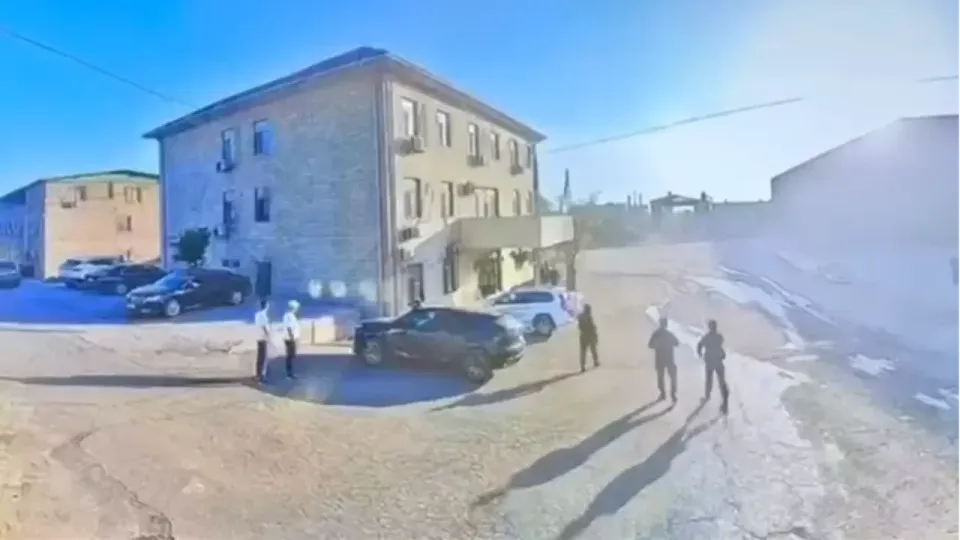 Кадр видео с камер наблюдения ТОО
