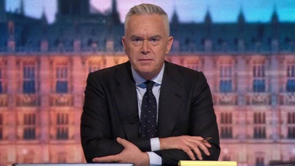 Бывший ведущий BBC признал вину в создании непристойных фотографий детей