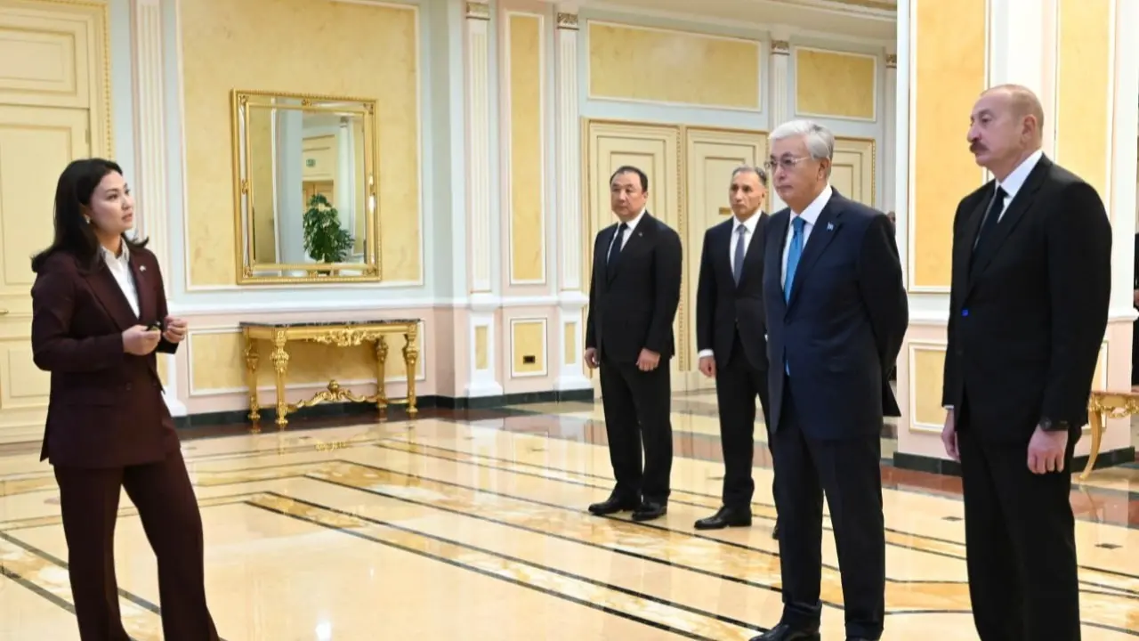 Токаеву и Алиеву презентовали проект развития Среднего транспортного коридора