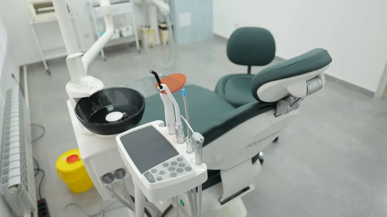 До 1000 стоматологических кабинетов откроют в школах Казахстана к 2028 году