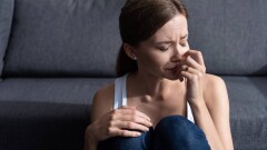 Девушка пыталась покончить с собой в Астане: её спасли полицейские
