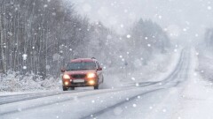 Движение на нескольких трассах ограничили в Казахстане из-за плохой погоды