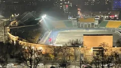Грохот и дым на центральном стадионе в Алматы прокомментировали в дирекции спортивных сооружений города