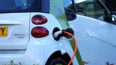 Прибыль китайского конкурента Tesla упала из-за ценовых войн