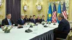 Токаев начал рабочий визит в США с переговоров о сотрудничестве в урановой отрасли