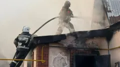 Газовый баллон вынесли из горящего дома в Астане