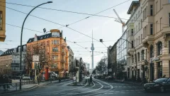 Жителям Берлина придётся дорого платить за оставленные у дома коробки с вещами в дар