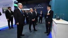 Касым-Жомарт Токаев и Шавкат Мирзиёев посетили AlmatyFairai