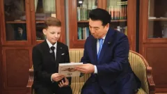 Министр образования встретился со школьником из Тараза, который написал ему трогательное письмо