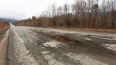 Из-за угрозы подтопления закрыли участок трассы Атырау – Уральск