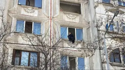Гвардеец спас от суицида жительницу Алматы