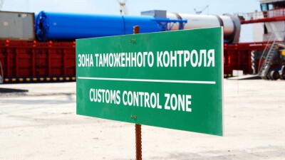 Валюту на 1,4 млрд тенге пытались незаконно провезти через границу Казахстана в мае