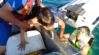 Катались на гидроцикле: троих человек спасли на Алаколе