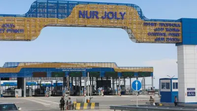 Казахстан и Китай договорились улучшить условия транзита на границе между странами