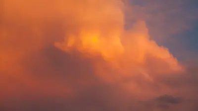 Грозы и пожарная опасность: штормовое предупреждение объявили в ряде регионов Казахстана на 18 мая