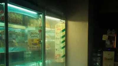 В супермаркетах Берлина ставят защиту от кражи на мясо и рыбу