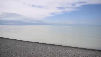 Фонтан, сцена и прогулочная зона: набережную озера Алаколь благоустроят до 1 июля