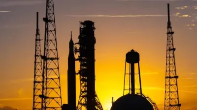 В NASA назвали дату запуска пилотируемого корабля к Луне